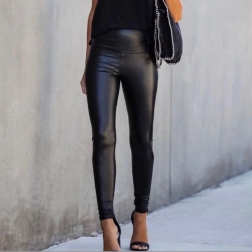 Badgley Mischka Black Leggings